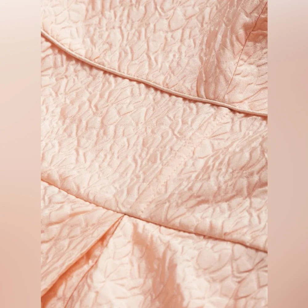 City chic Estella dress light peachy pink. Size 20W. New inpackage - Picture 3 of 8